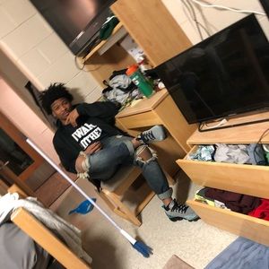 Meet your Posher, Anthony